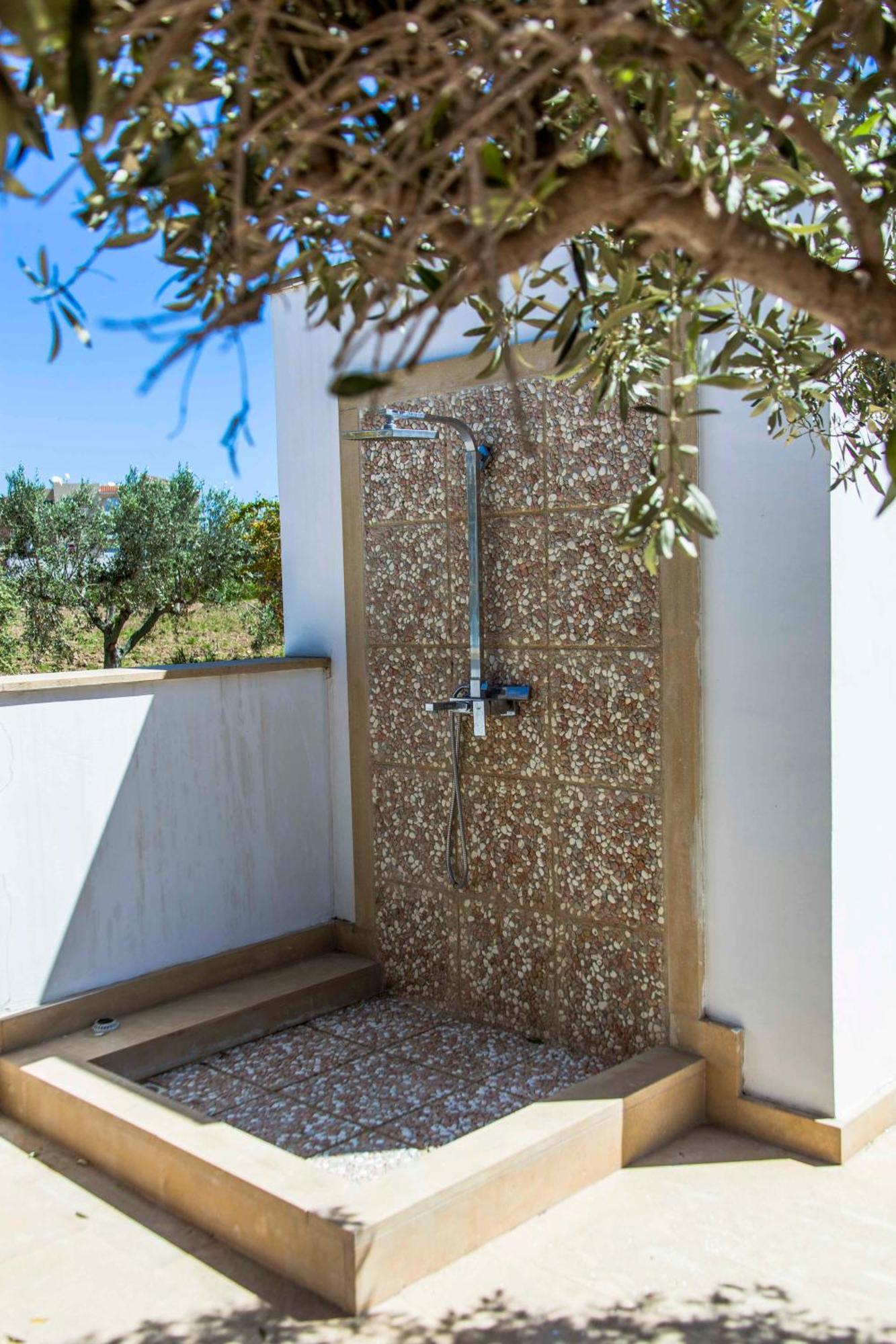 6 Bdr Villa With Tennis Court Paphos Exterior foto