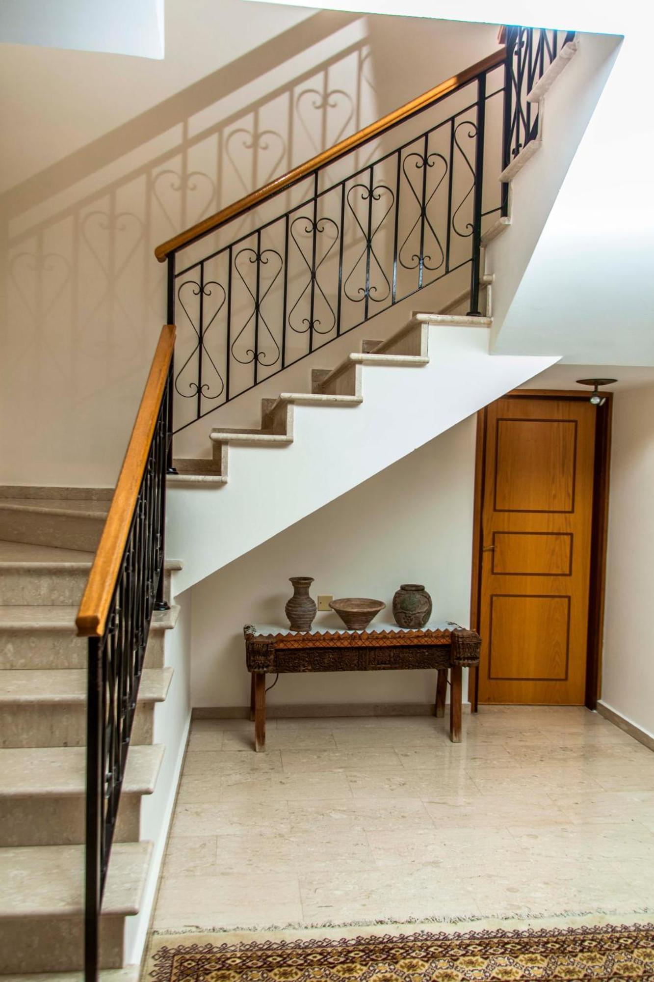6 Bdr Villa With Tennis Court Paphos Exterior foto